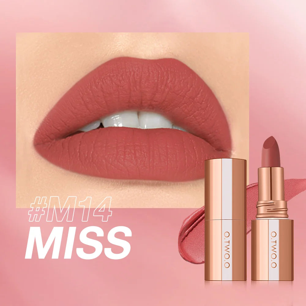 O.TWO.O Long-Lasting Matte Lipstick