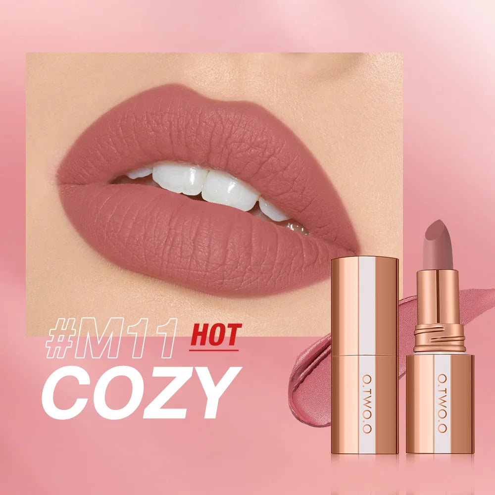 O.TWO.O Long-Lasting Matte Lipstick