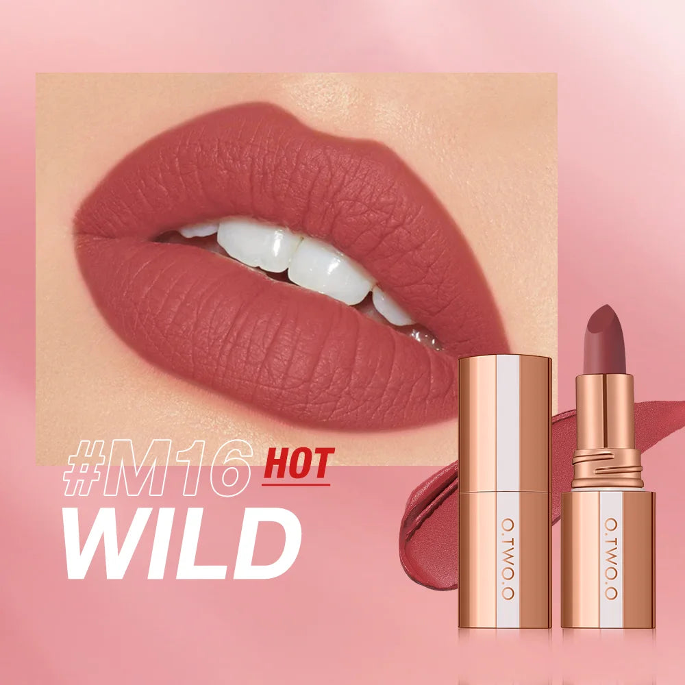 O.TWO.O Long-Lasting Matte Lipstick
